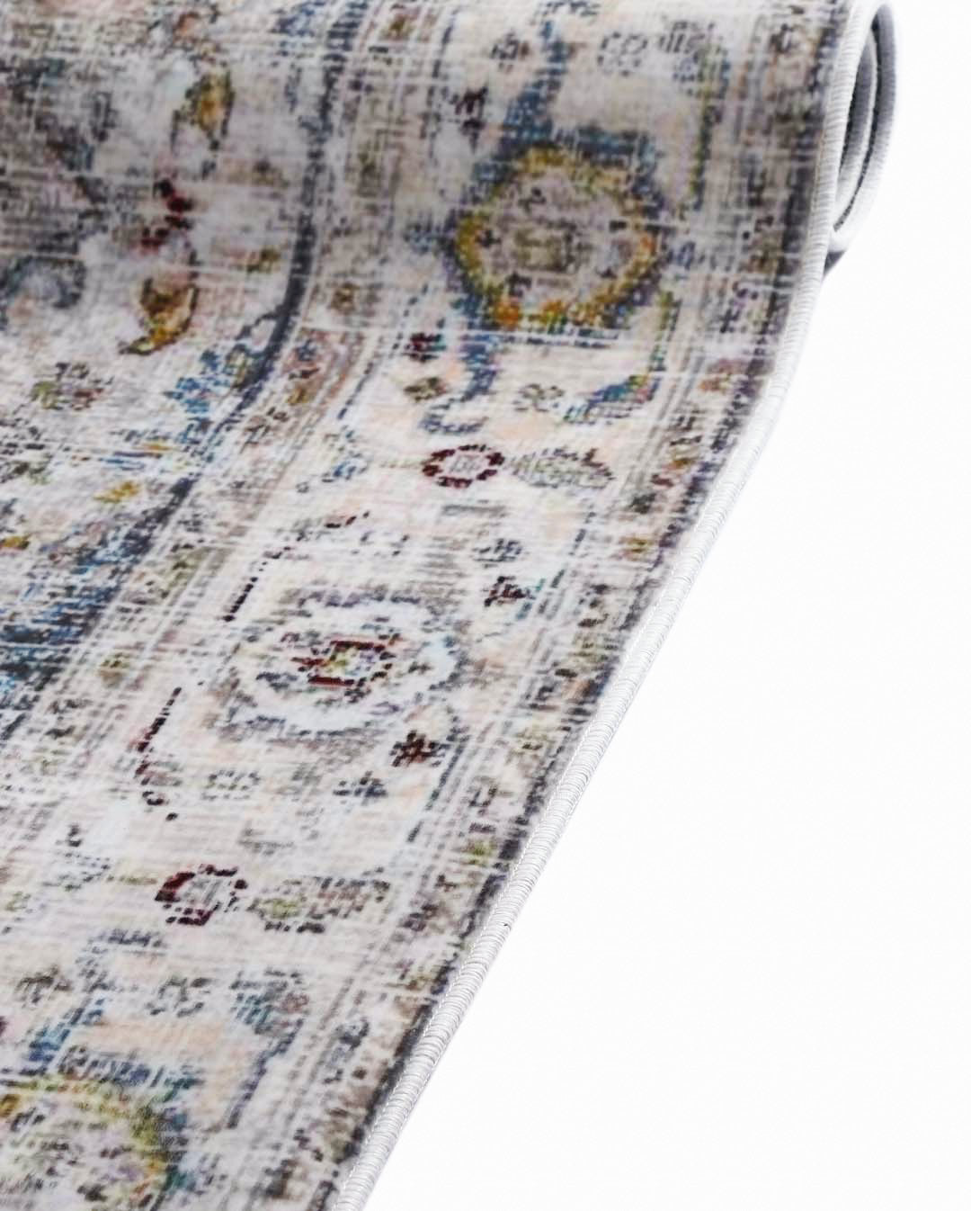 Weicher und glänzender Teppich Sama in Vintage-Beige mit Blumenmuster