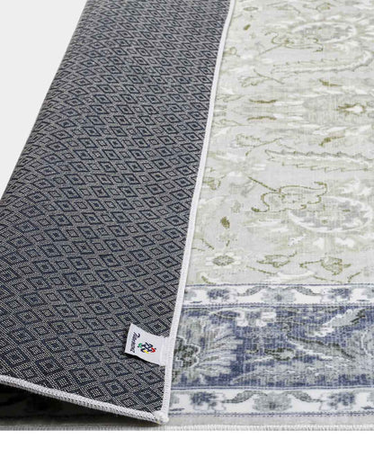 Camela Vintage grauer Rahmen bunter weicher Teppich 