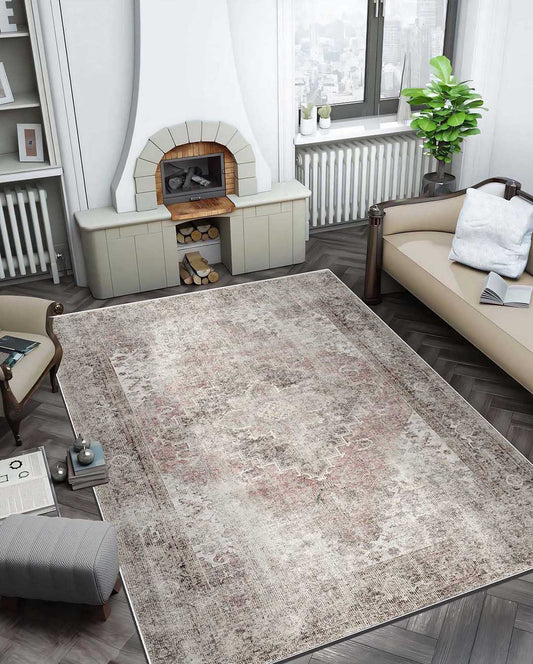 Weicher und glänzender Teppich Tota in Vintage-Beige 