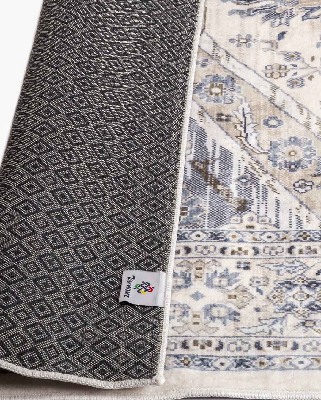 Weicher und glänzender Perserteppich Amanda im Vintage-Stil 