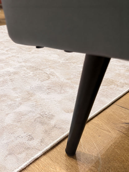 Yara schlichter, moderner, weicher und glänzender Teppich in Beige 