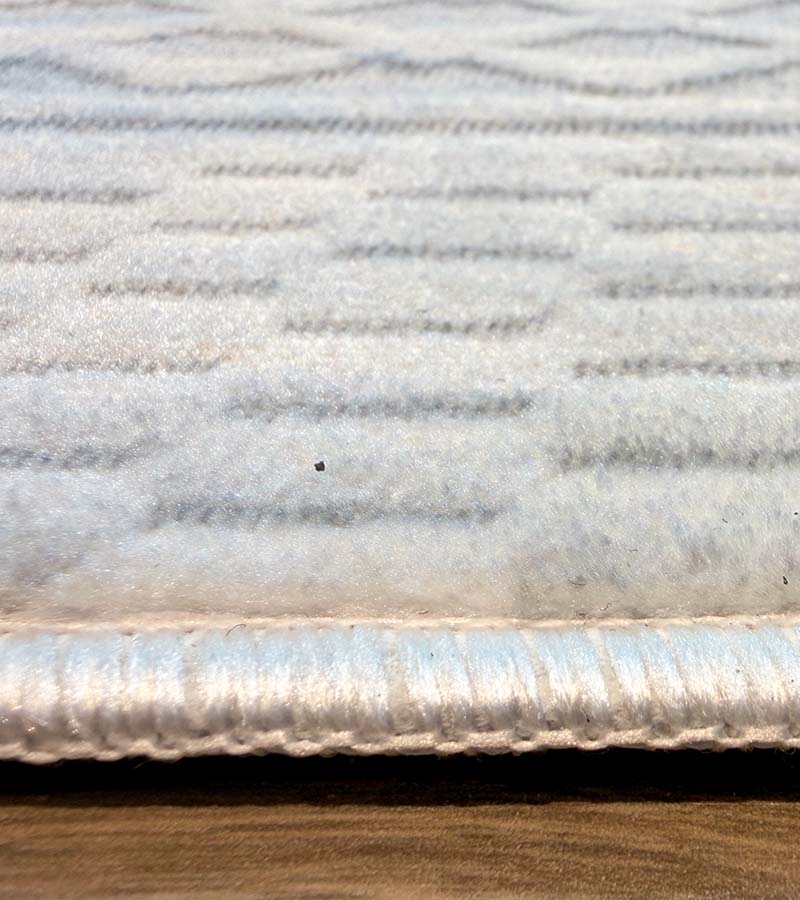 Yara schlichter, moderner, weicher und glänzender Teppich in Beige 