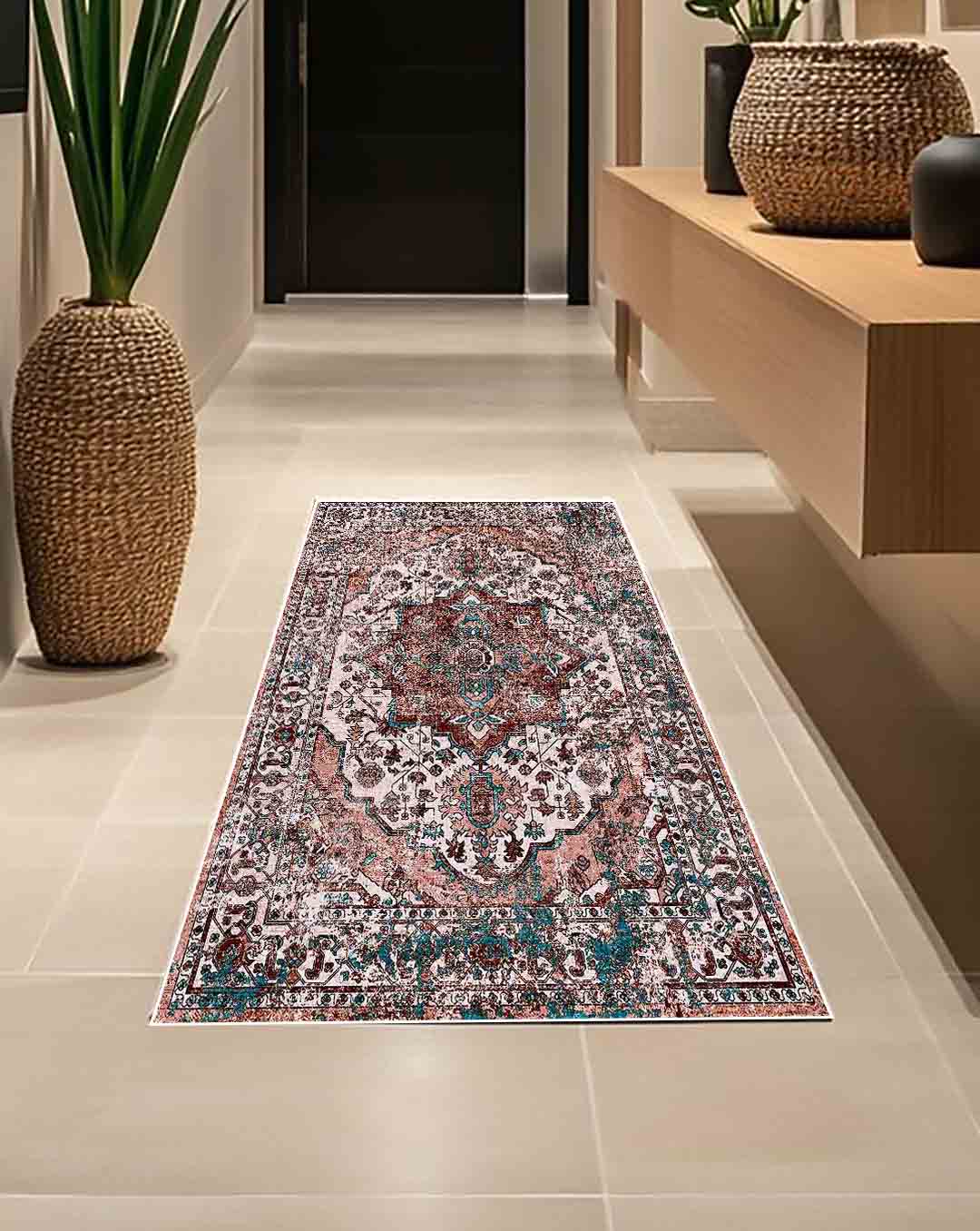 Weicher und glänzender Perserteppich Soha im Vintage-Stil 